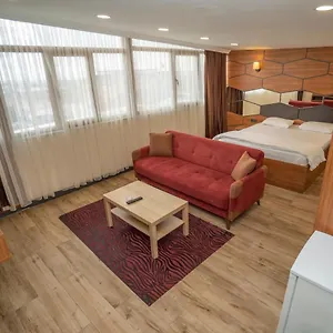 https://hill-istanbul.istanbul-turkeyhotels.com