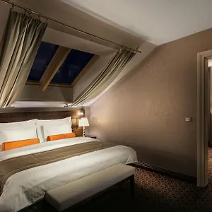 5* Hotel Cosmopolitan