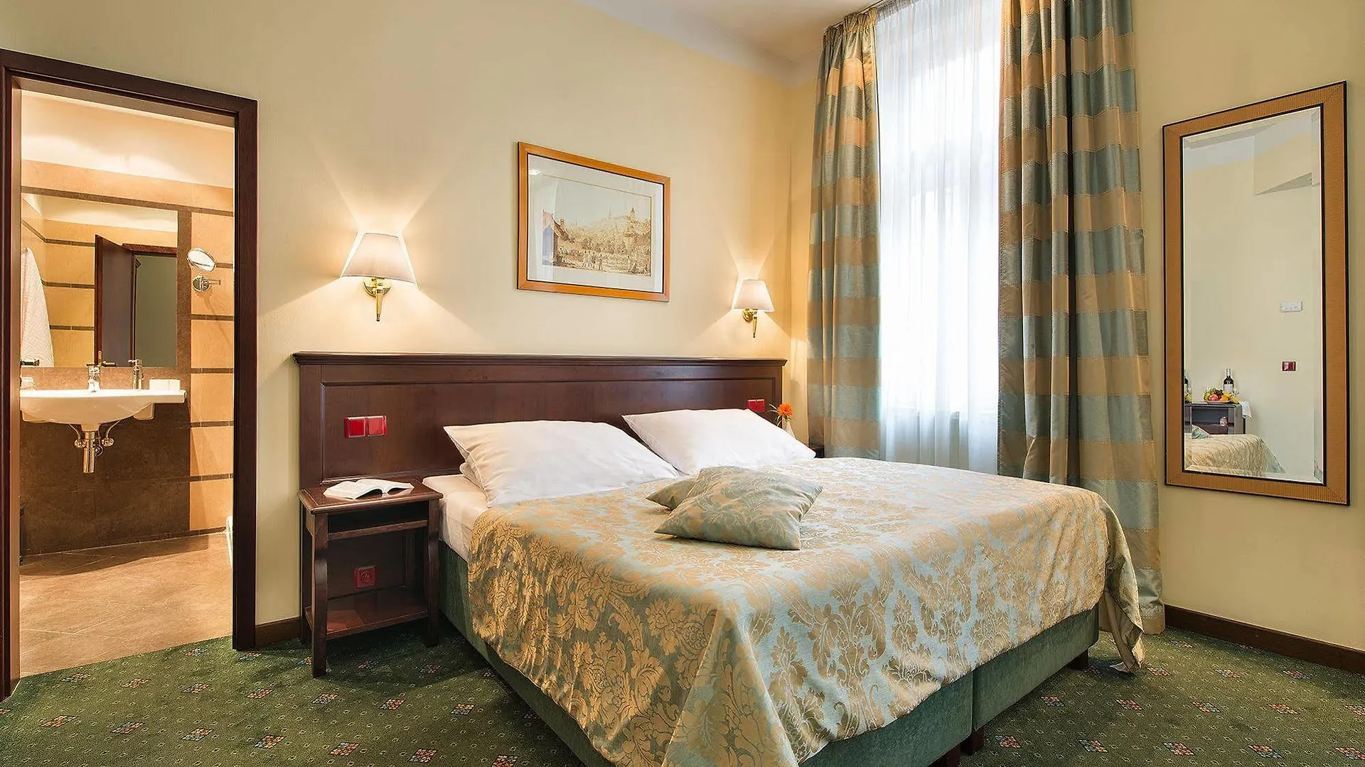 פראג Ea Hotel Downtown
